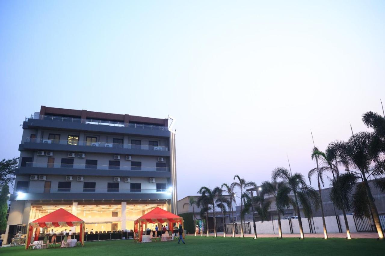 Motel Bilaspur City Ngoại thất bức ảnh
