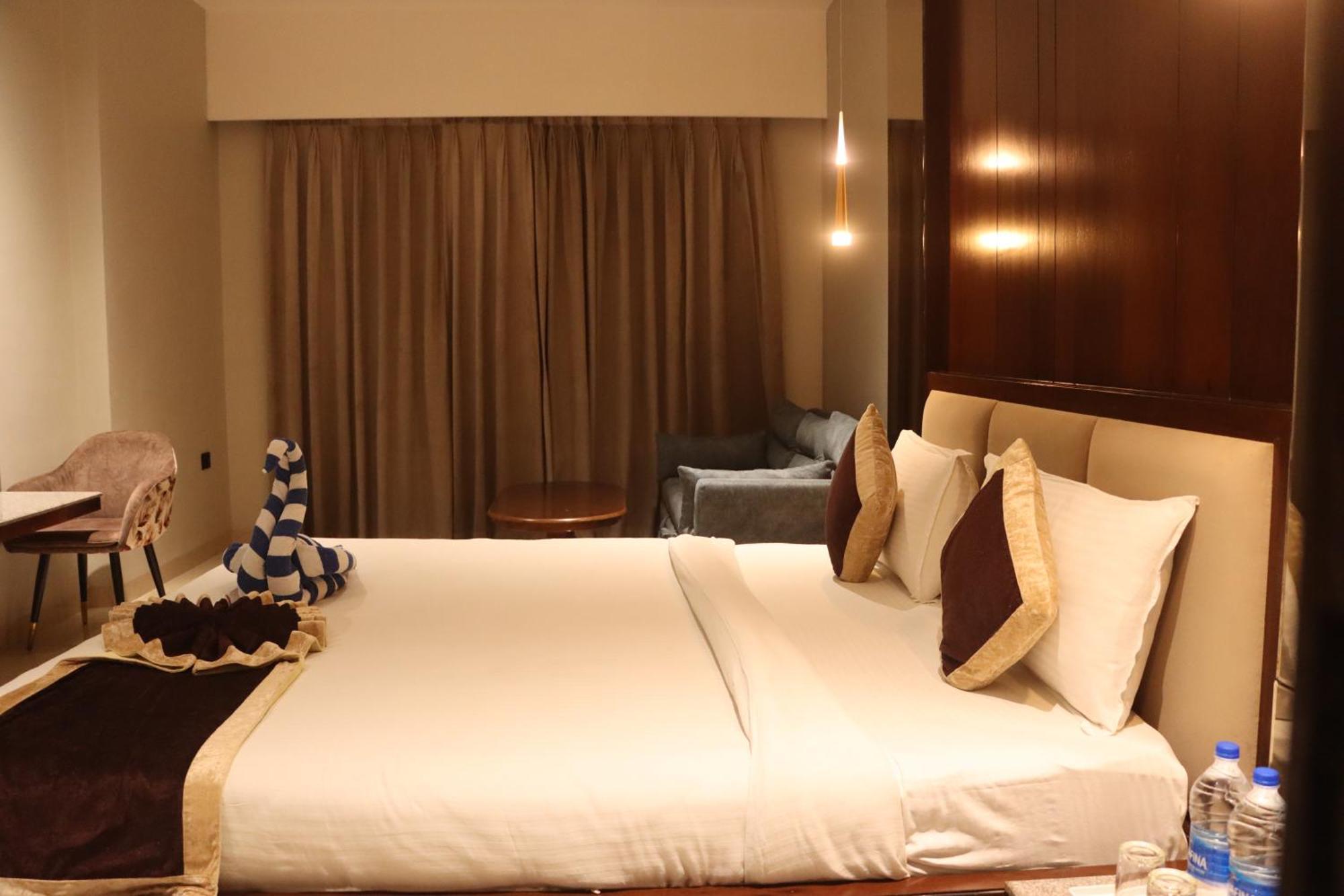 Motel Bilaspur City Ngoại thất bức ảnh